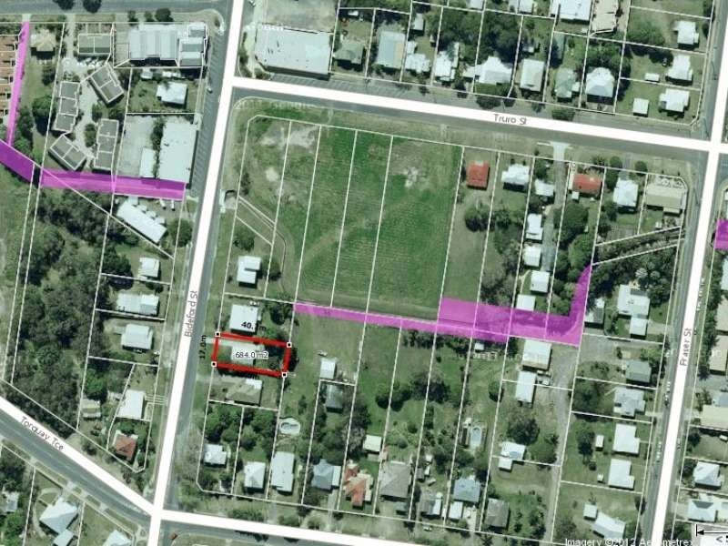 30 Bideford Street, Torquay QLD 4655