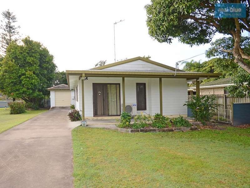 30 Bideford Street, Torquay QLD 4655