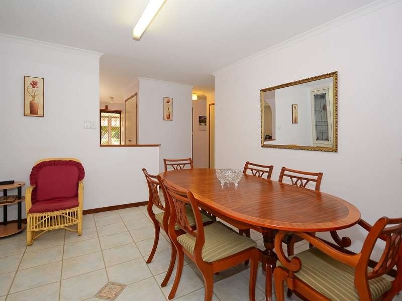 4 North Street, Point Vernon QLD 4655