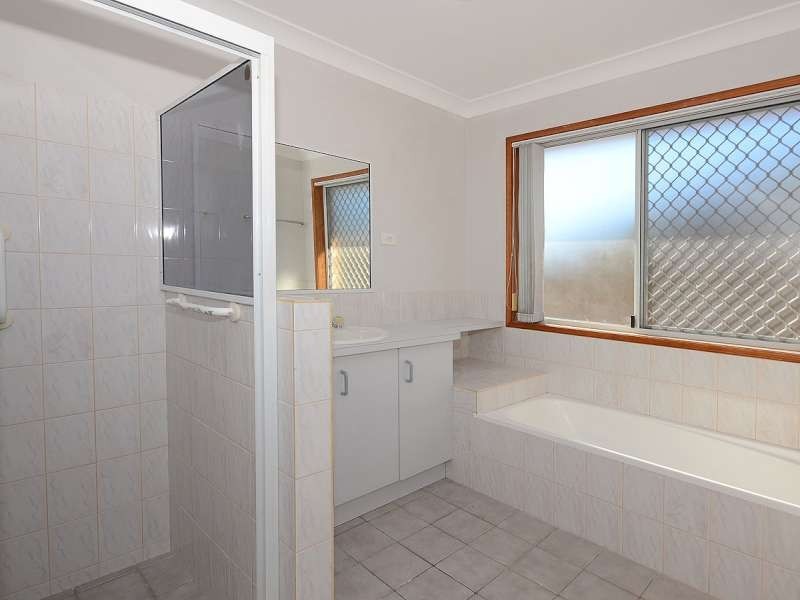 88 Oleander Avenue, Scarness QLD 4655