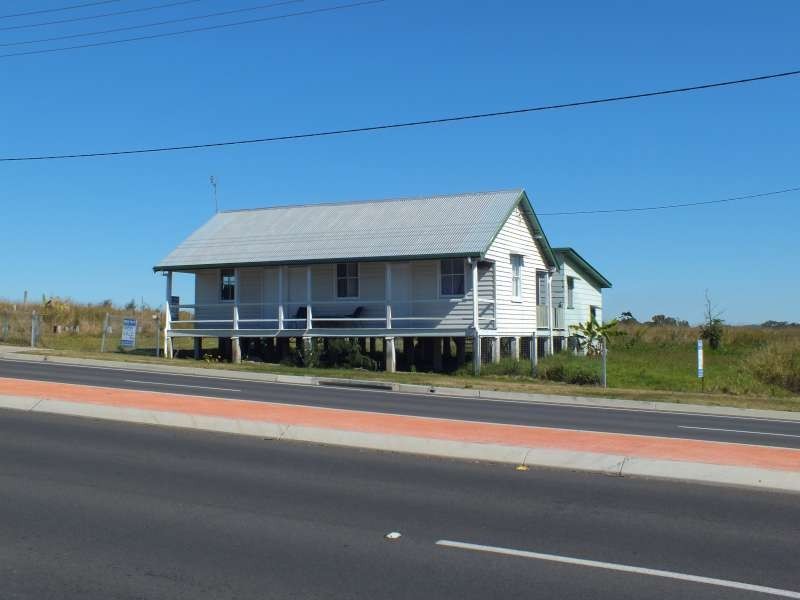 139 – 141 Main Street, Urraween QLD 4655