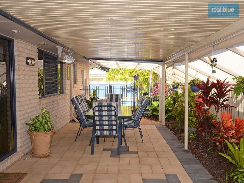 33 Barker Street, Point Vernon QLD 4655