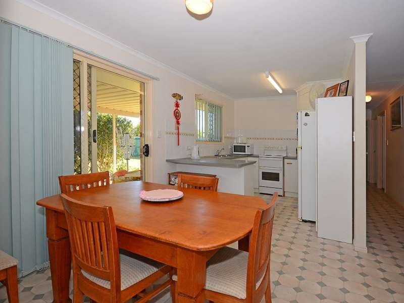 71 North Street, Point Vernon QLD 4655