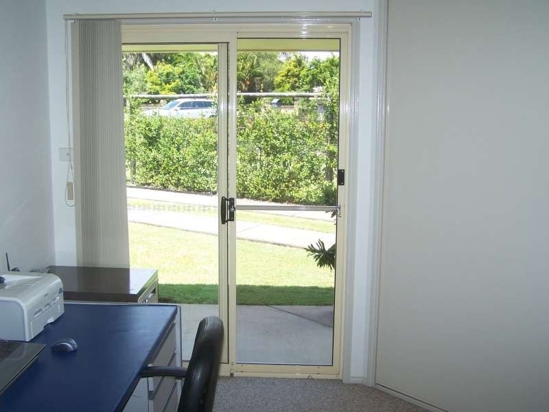 5 / 7 Doss Court, Urraween QLD 4655