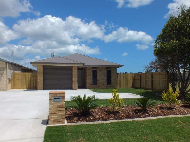 2/103 Nissen Street, Urraween QLD 4655