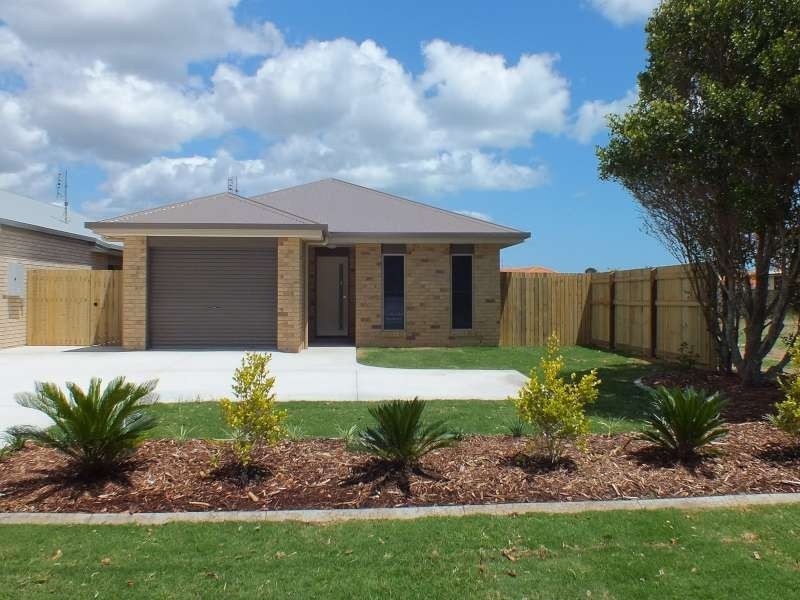 2/103 Nissen Street, Urraween QLD 4655