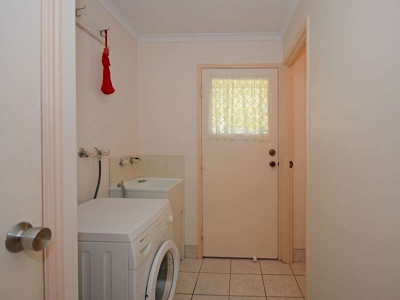 8 Harvard Place, Urraween QLD 4655