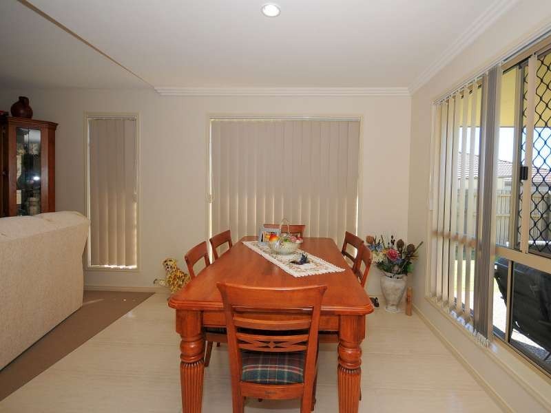 6 Chelsea Court, Urraween QLD 4655