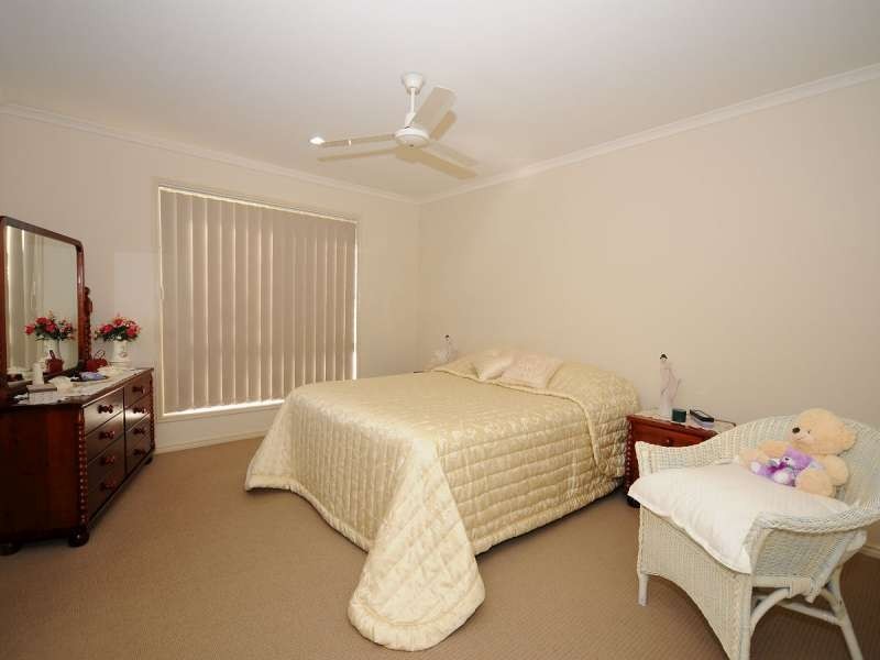 6 Chelsea Court, Urraween QLD 4655