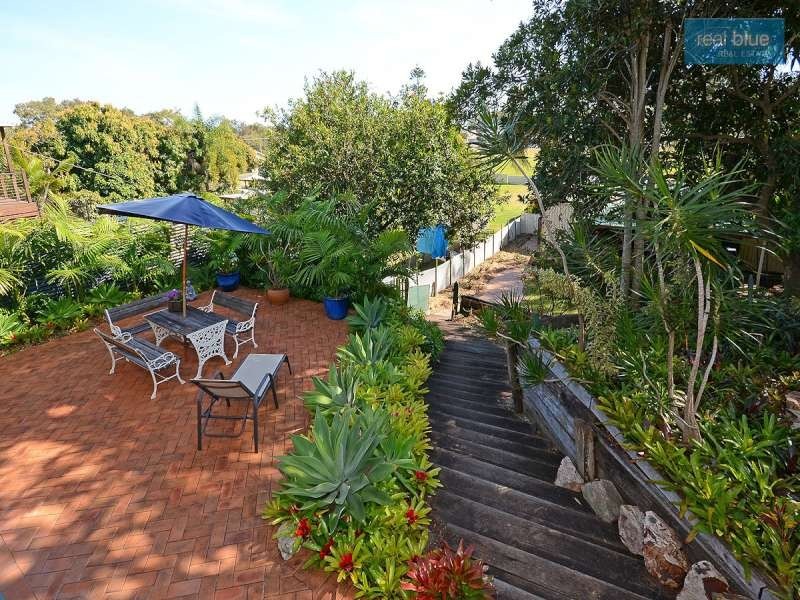 300 Torquay Terrace, Torquay QLD 4655