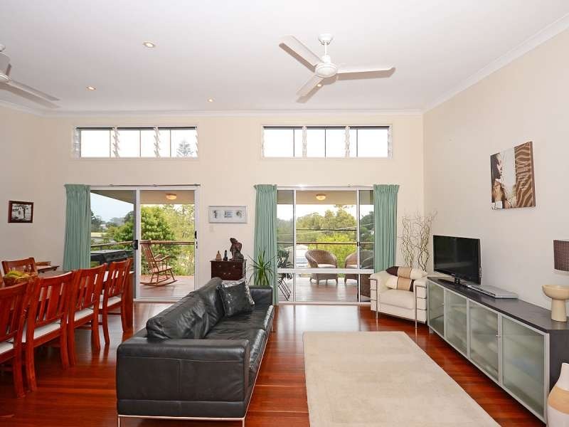 19 Partridge Street, Torquay QLD 4655