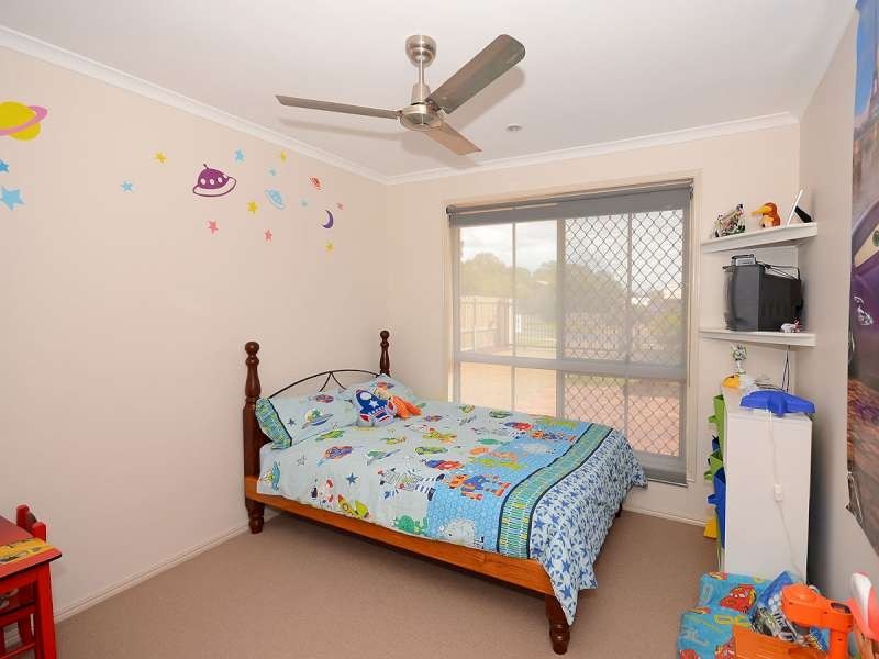 70 Hansen Street, Urangan QLD 4655