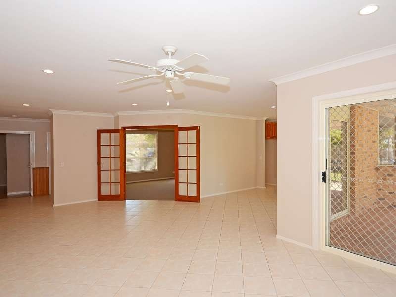 53 Honeysuckle Avenue, Kawungan QLD 4655