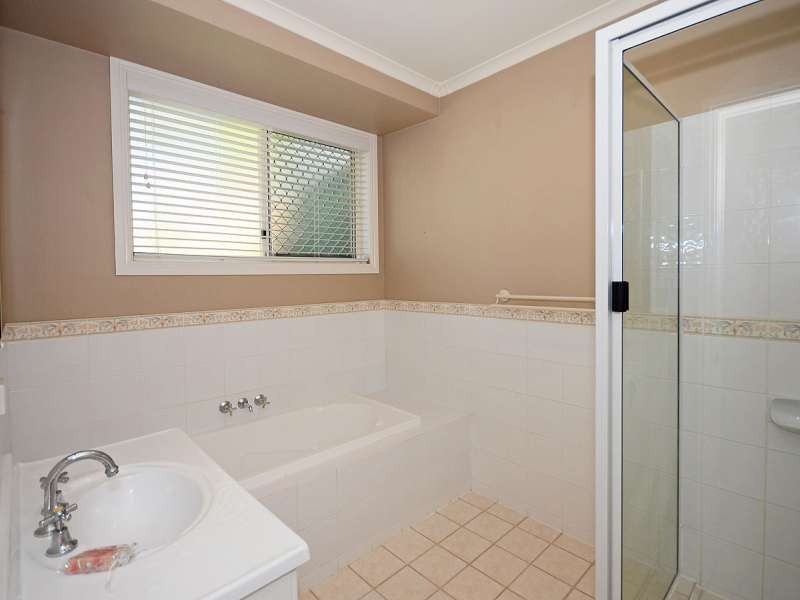 53 Honeysuckle Avenue, Kawungan QLD 4655