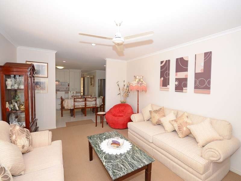 16 Alison Drive, Torquay QLD 4655