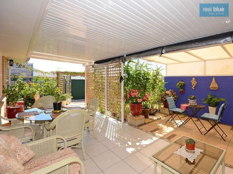 16 Alison Drive, Torquay QLD 4655