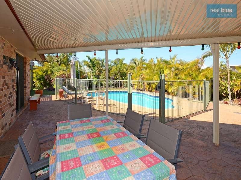 18 Hyperno Road, Point Vernon QLD 4655
