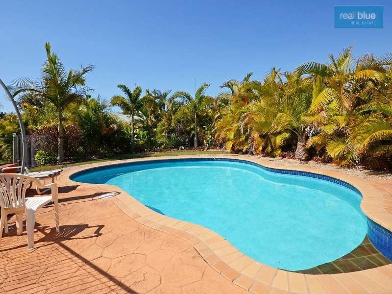 18 Hyperno Road, Point Vernon QLD 4655