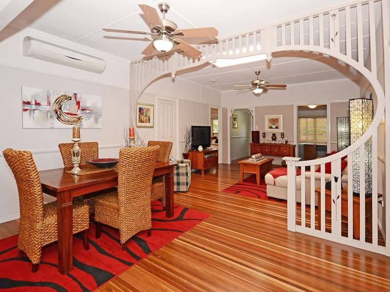 Point Vernon QLD 4655