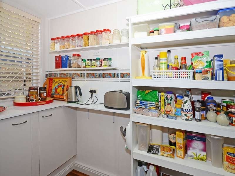 Point Vernon QLD 4655