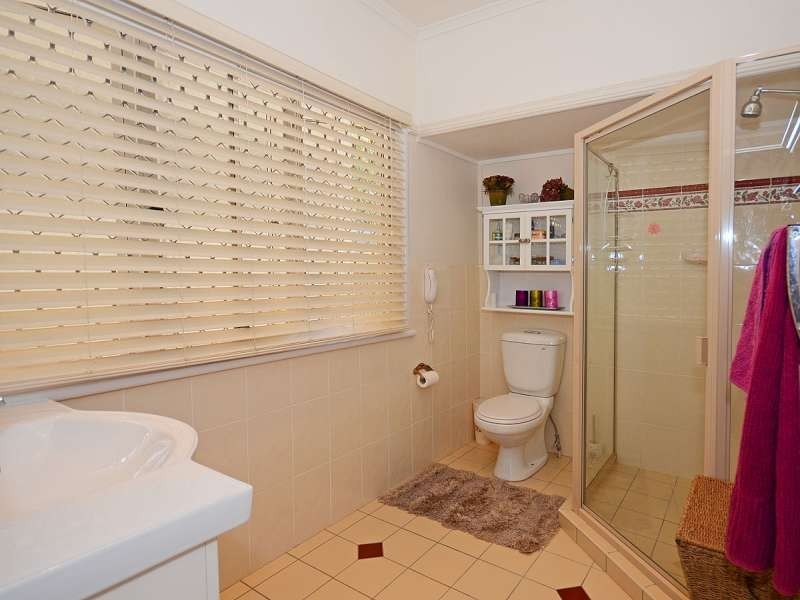 Point Vernon QLD 4655