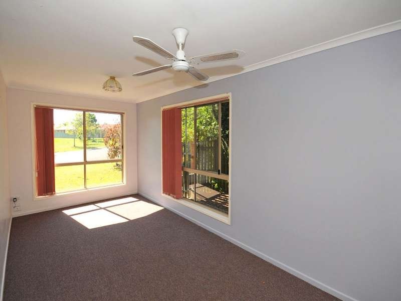 9 Toohey Court, Torquay QLD 4655