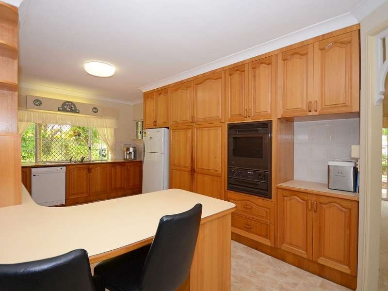 5 Mackay Drive, Kawungan QLD 4655