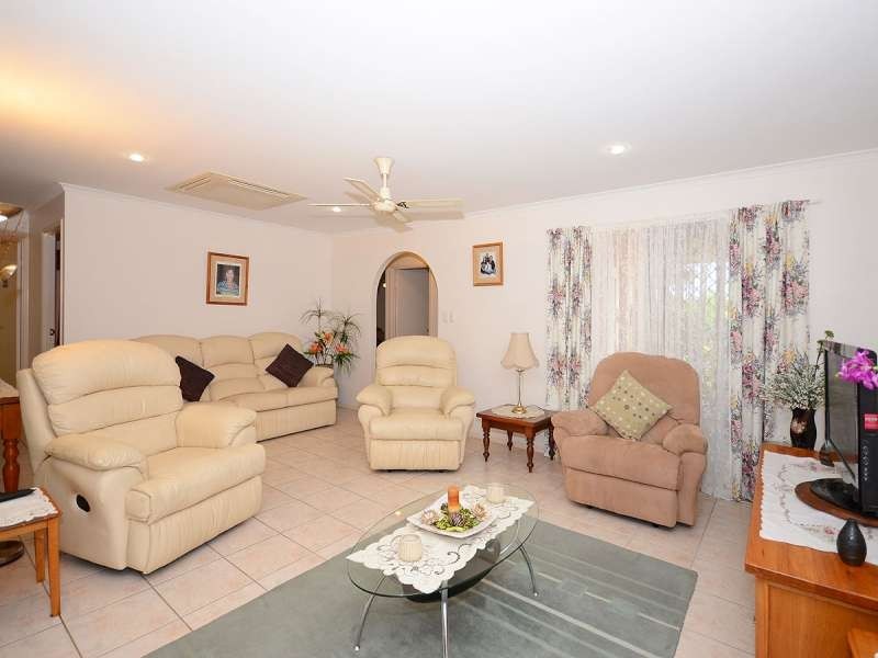 128 Ibis Boulevard, Eli Waters QLD 4655