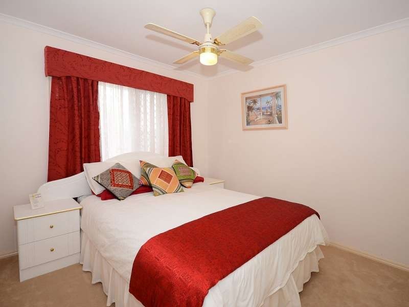 128 Ibis Boulevard, Eli Waters QLD 4655