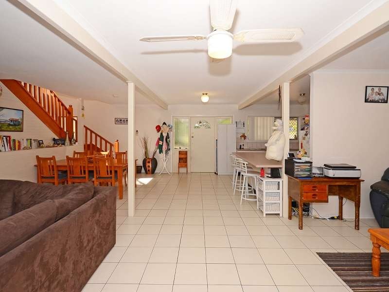 85 Seaview Drive, Booral QLD 4655