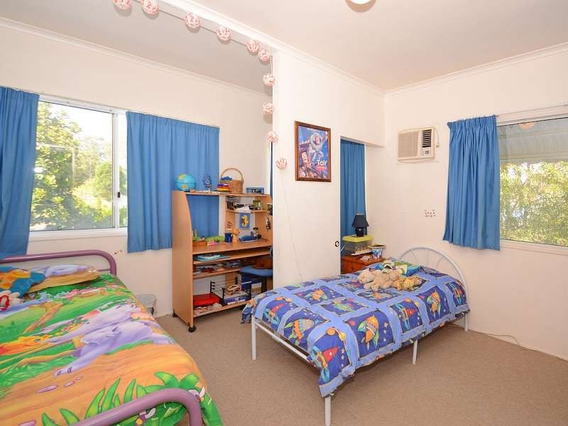 85 Seaview Drive, Booral QLD 4655