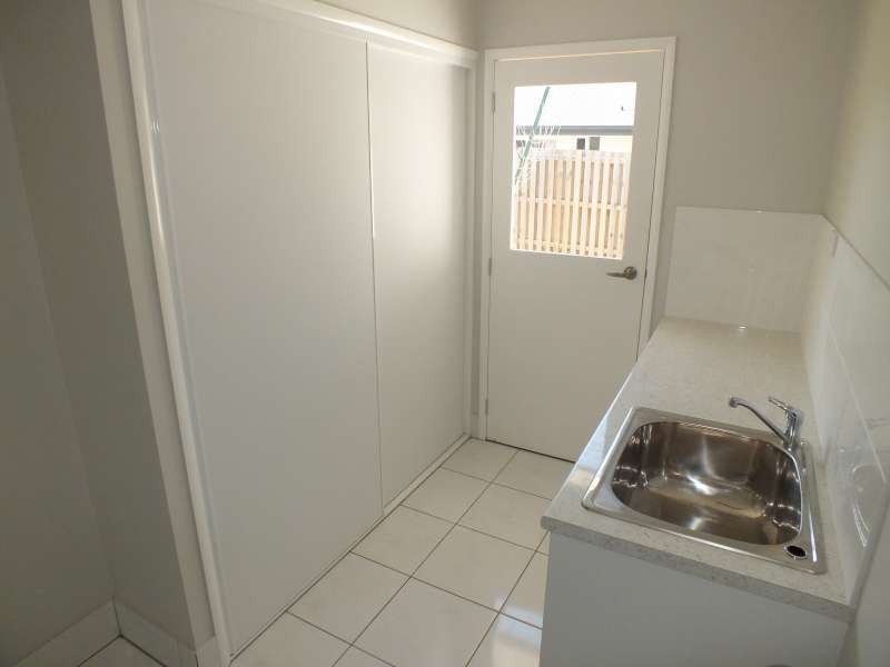 11 Parklands Boulevard, Wondunna QLD 4655