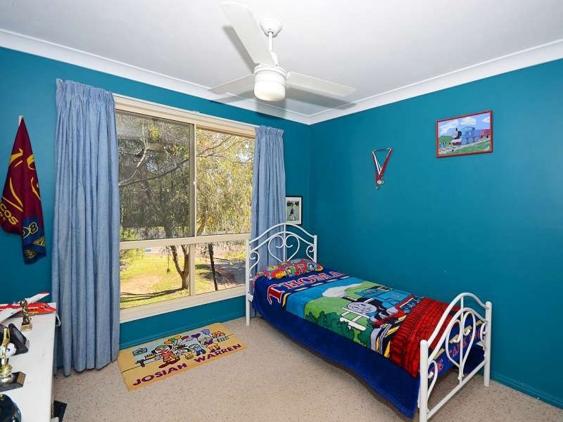 12 Crawford Drive, Dundowran QLD 4655