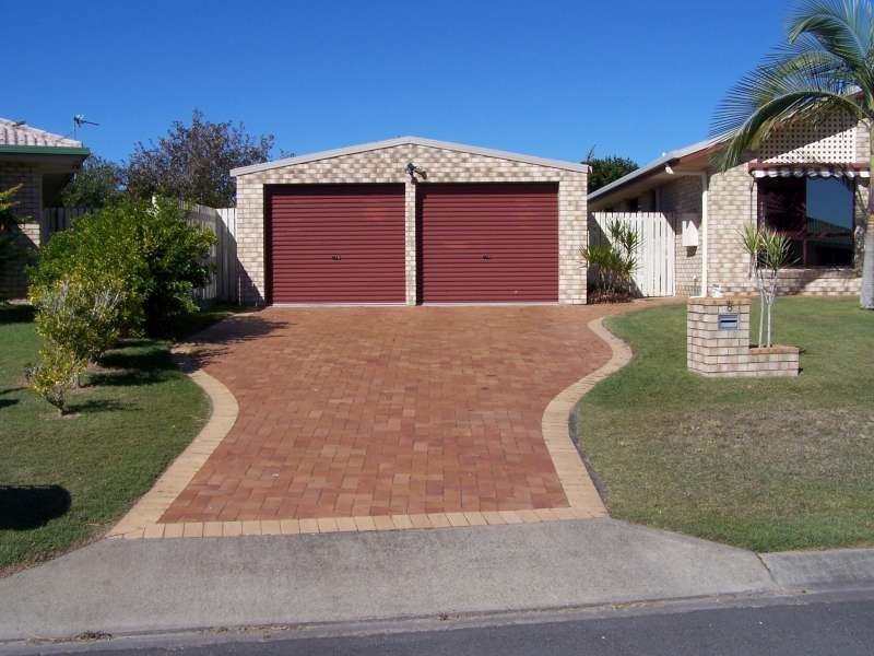 8 Dove Way, Eli Waters QLD 4655