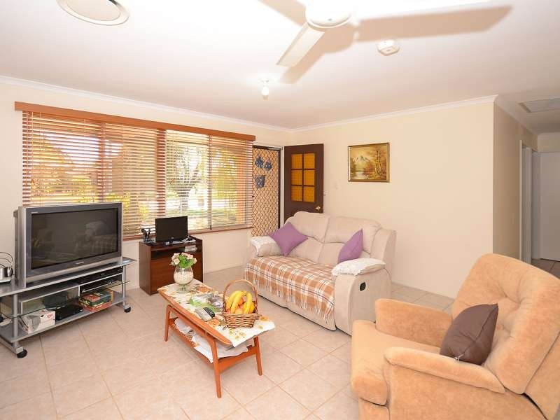 4 Turrum Street, Scarness QLD 4655