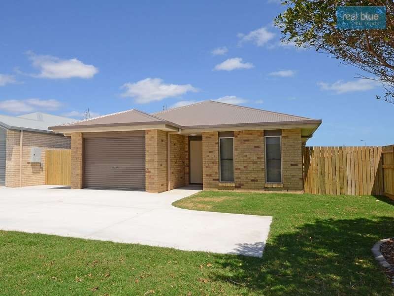 2/103 Nissan Street, Urraween QLD 4655