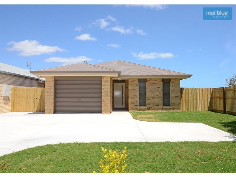 2/103 Nissan Street, Urraween QLD 4655