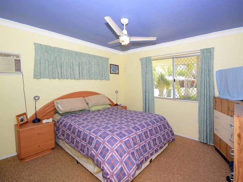 78 Lauren Street, Urangan QLD 4655