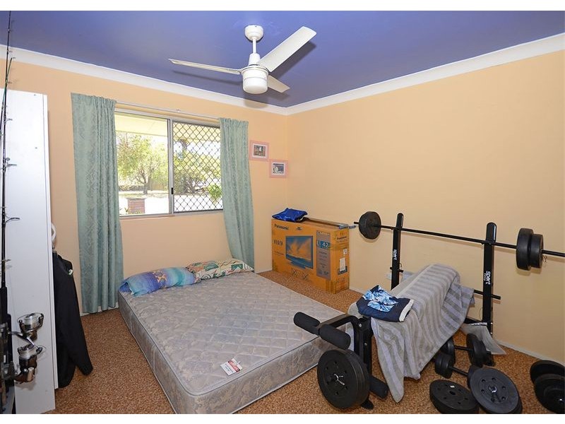 78 Lauren Street, Urangan QLD 4655