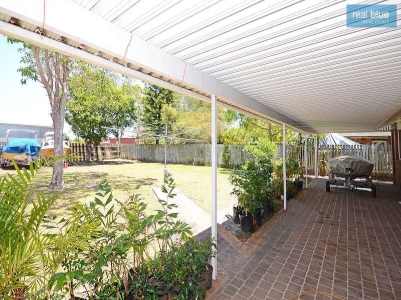 78 Lauren Street, Urangan QLD 4655
