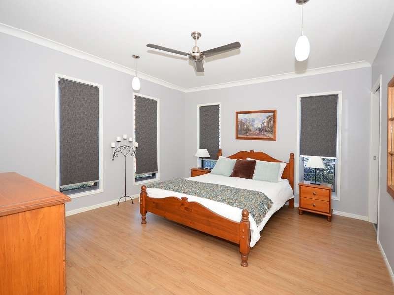 13 Castaway Court, Toogoom QLD 4655