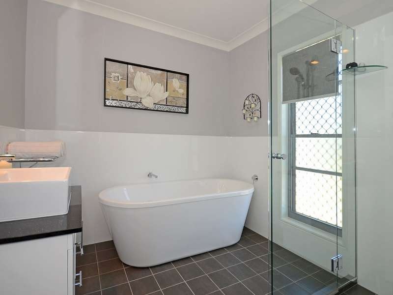 13 Castaway Court, Toogoom QLD 4655