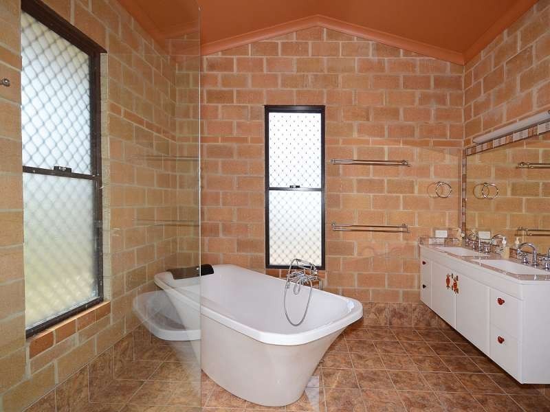 87 Sempfs Road, Dundowran Beach QLD 4655