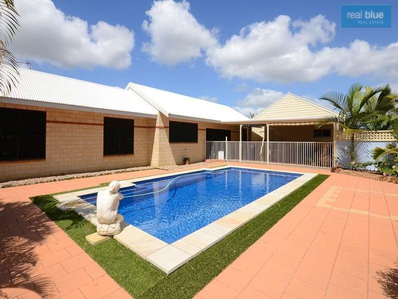 87 Sempfs Road, Dundowran Beach QLD 4655