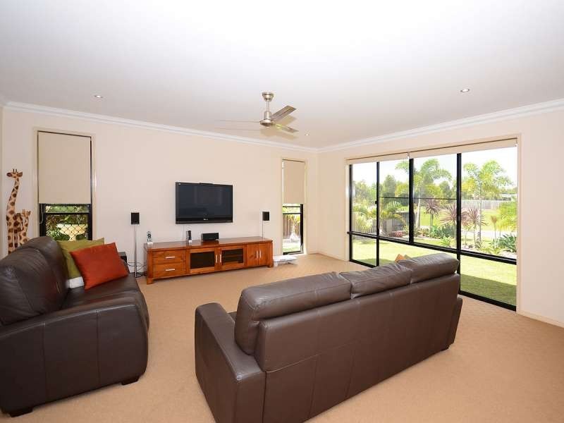 3 Bay Breeze Close, Wondunna QLD 4655