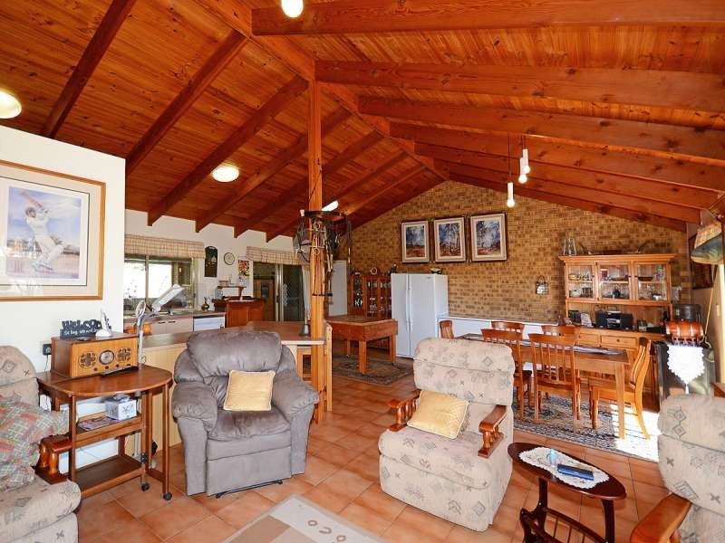 42/44 Christensen Street, Urraween QLD 4655