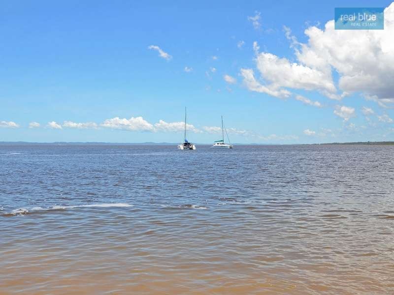 20/654 Seashells On Urangan, Charlton Esplanade, Urangan QLD 4655