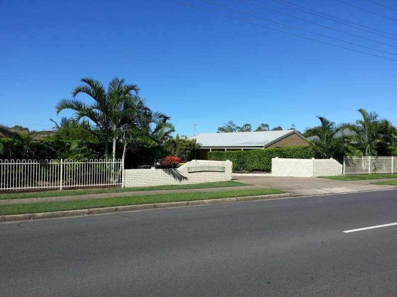 Unit 2 Harbour Miller Street, Urangan QLD 4655