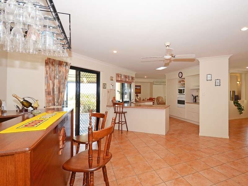 15 Faraday Court, Urraween QLD 4655