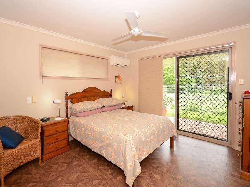 25 Oceanview Street, Point Vernon QLD 4655